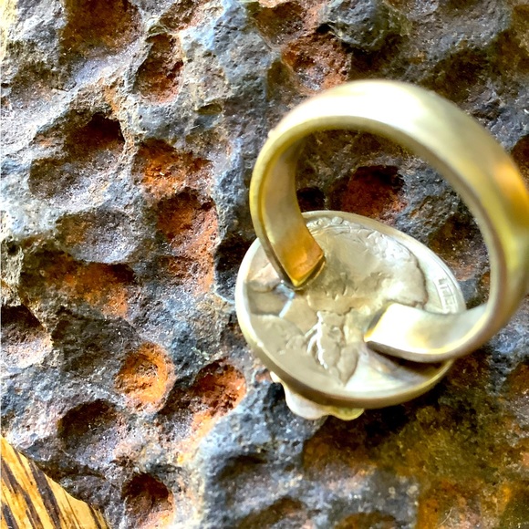 Ring, Size 8.5 - Picture 4 of 8